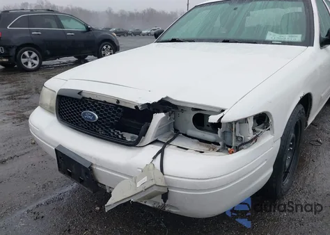 2011 Ford Crown Victoria Police Interceptor из США, поврежденный, VIN 2FABP7BV9BX101067